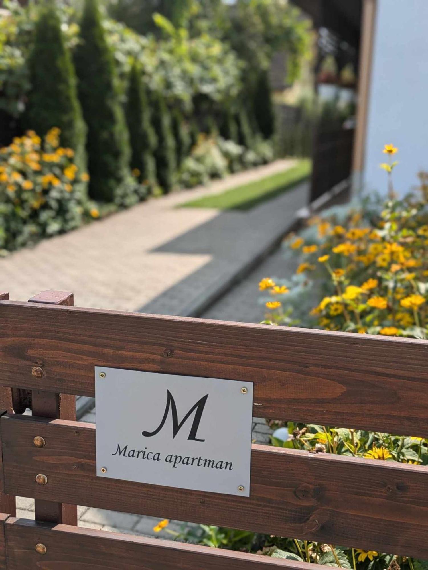 בלטונפנבש Marica Apartman מראה חיצוני תמונה